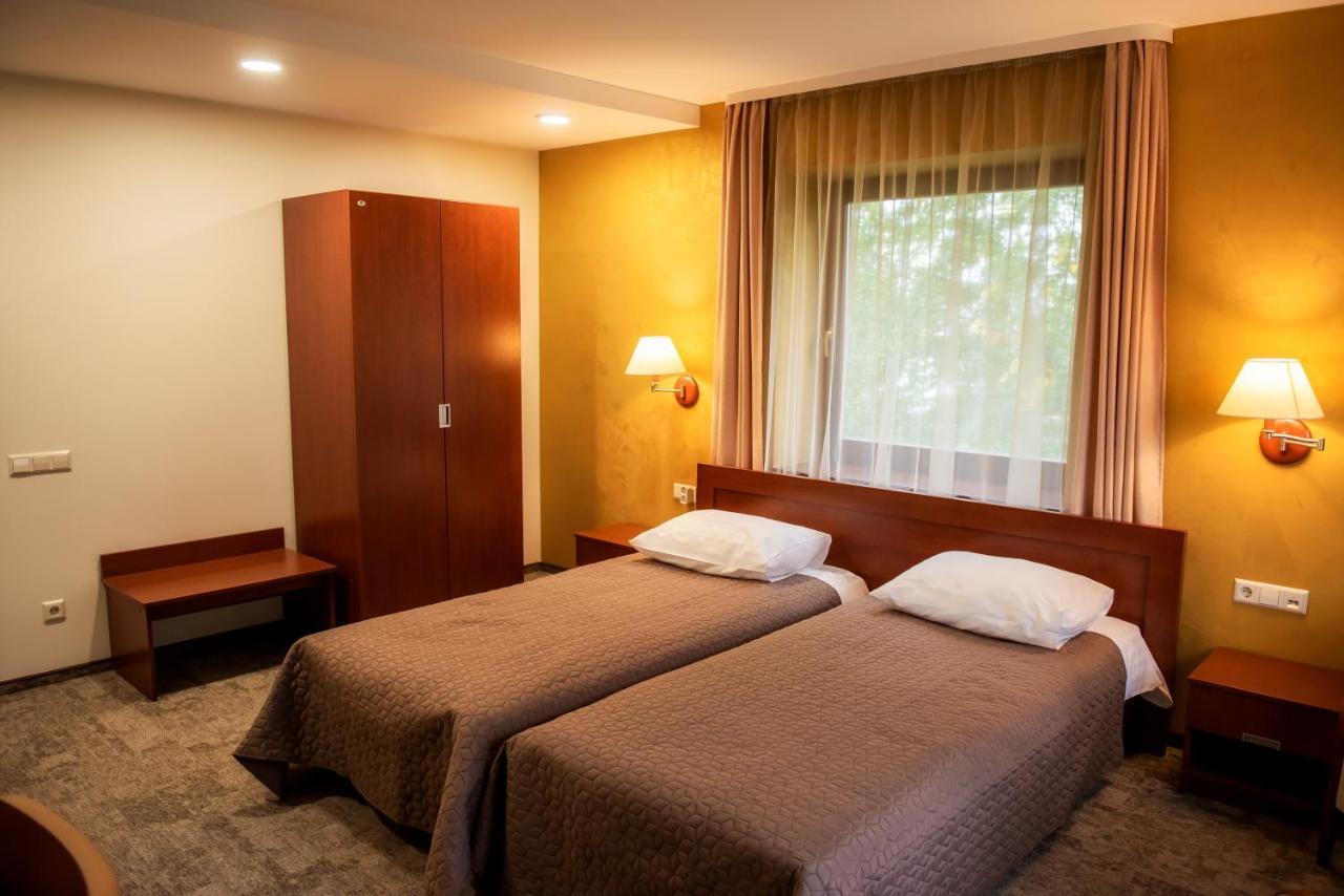 Vingis Hotel Marijampole Luaran gambar