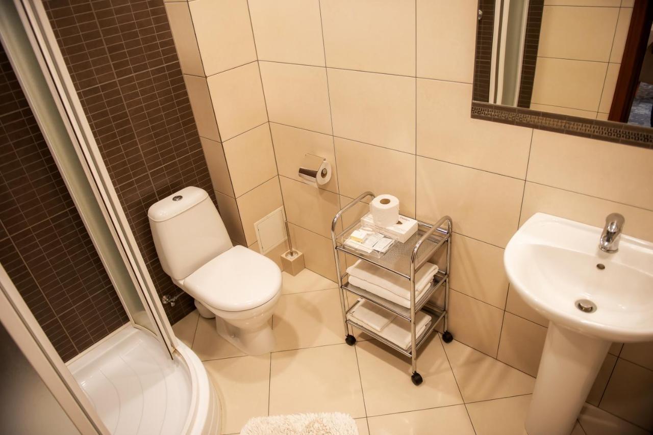 Vingis Hotel Marijampole Luaran gambar