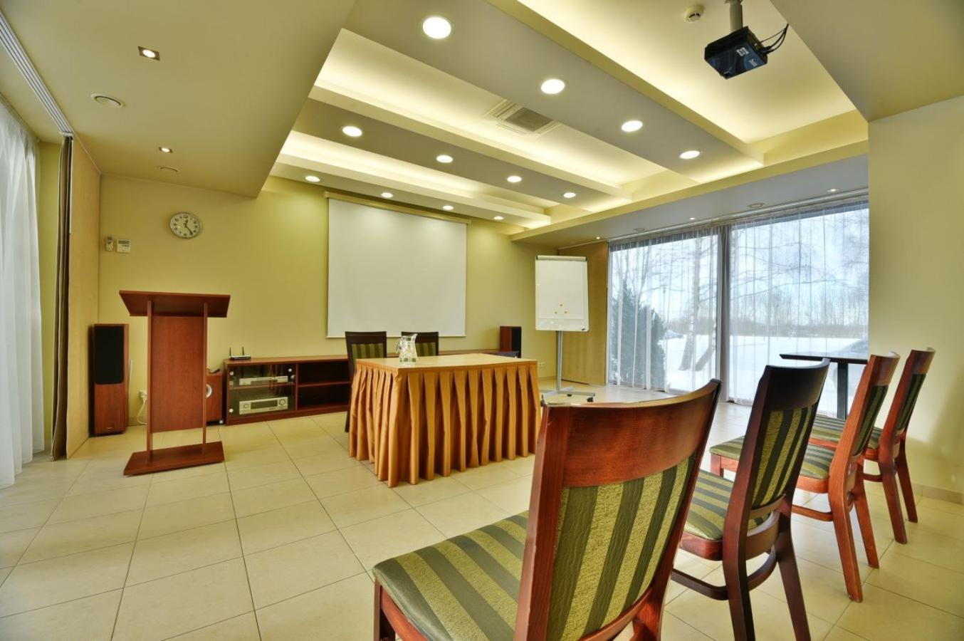 Vingis Hotel Marijampole Luaran gambar